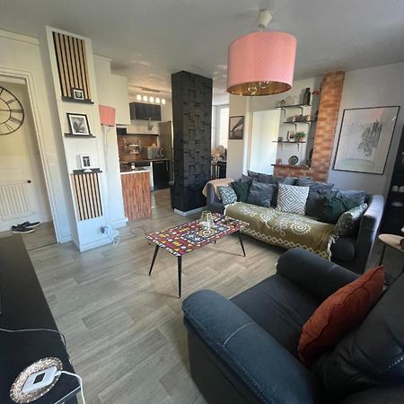 Bel Appartement Spacieux ,Convivial De 3 Chambres Avec Parking Prive Secure Caen Buitenkant foto