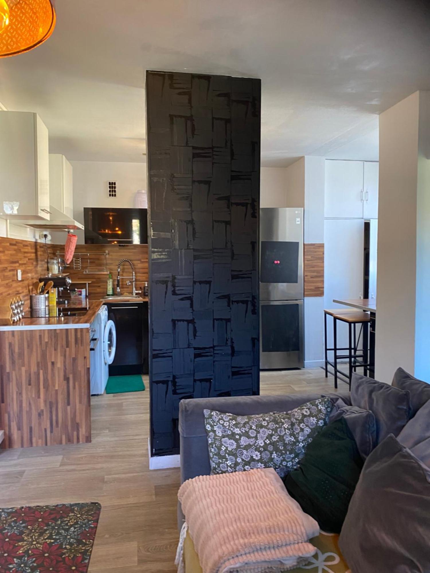 Bel Appartement Spacieux ,Convivial De 3 Chambres Avec Parking Prive Secure Caen Buitenkant foto