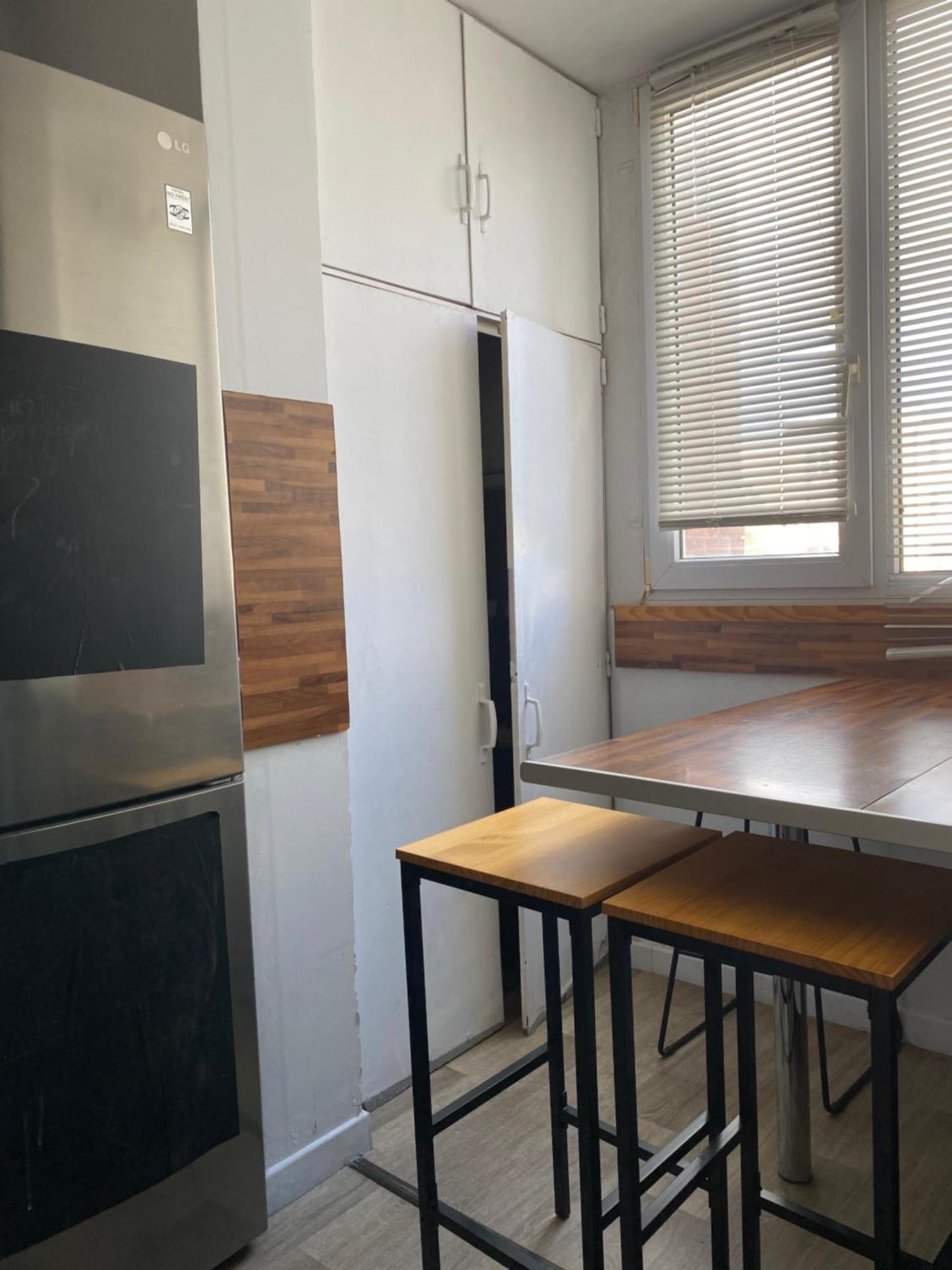 Bel Appartement Spacieux ,Convivial De 3 Chambres Avec Parking Prive Secure Caen Buitenkant foto